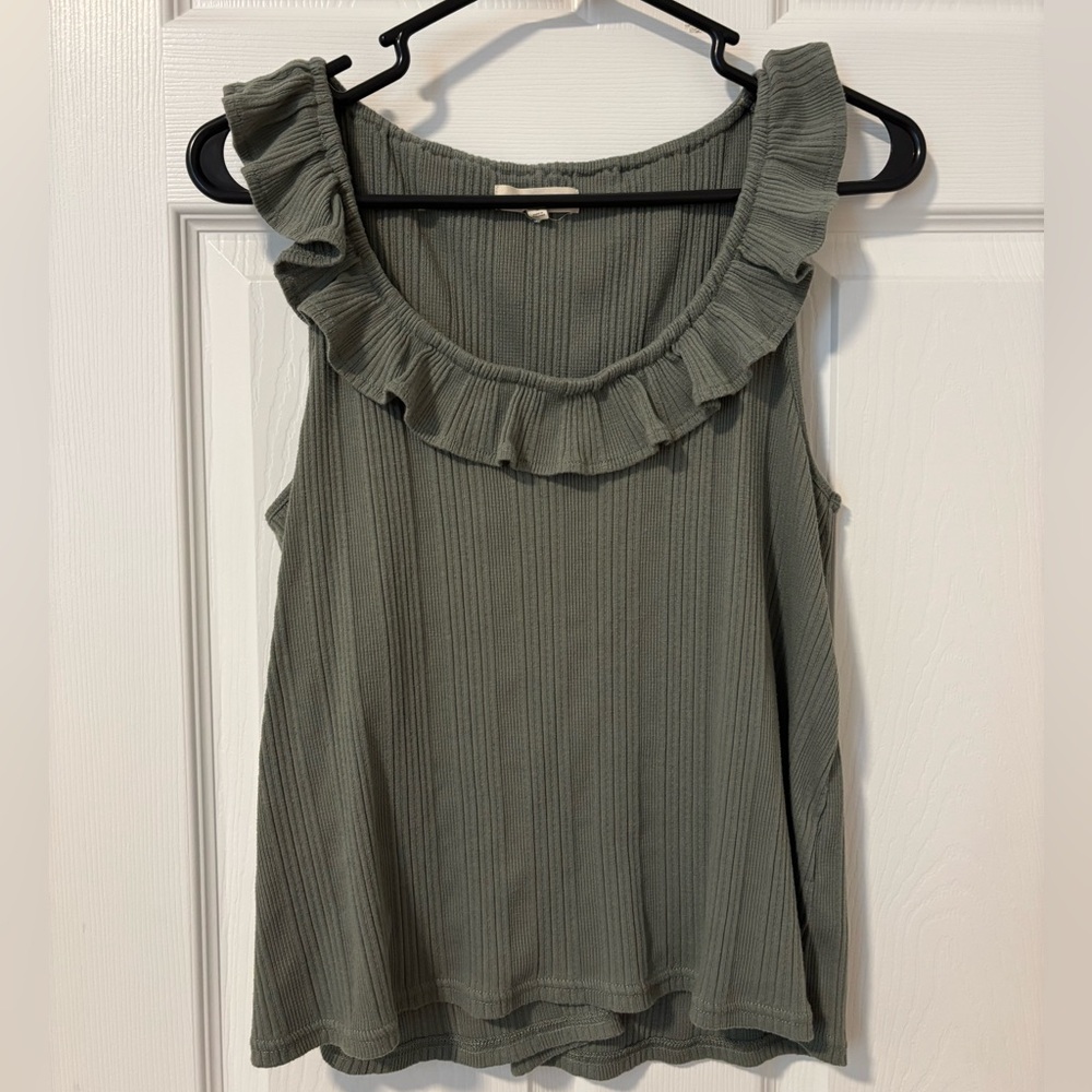 Madewell Ruffled Tank Top in Sage